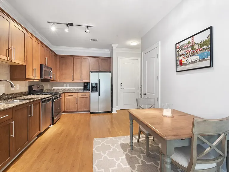 1055 Piedmont Ave NE #205 — Photo 11