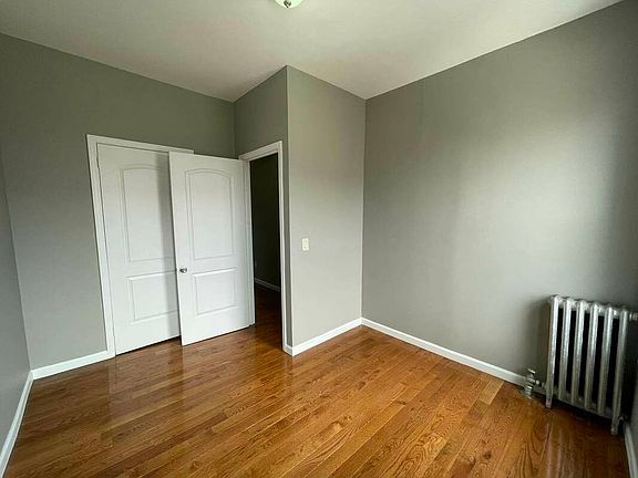 4th image of 498 W 159th St APT 1e