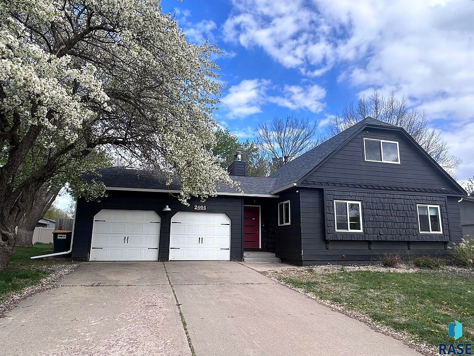 1st image of 2404 S Holt Ave