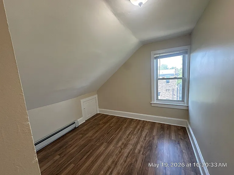 653 Rutherford Ave — Photo 15