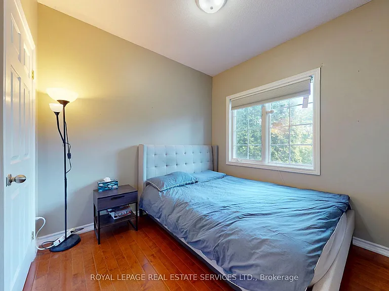 65 Morwick Dr — Photo 21