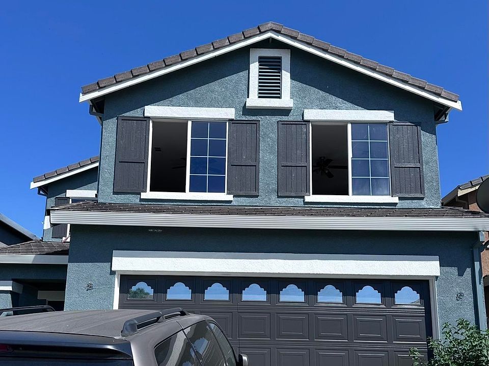 1st image of 3681 Yacht Dr