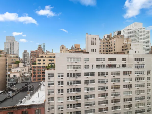 315 East 70th Street 12R image 9 of 9