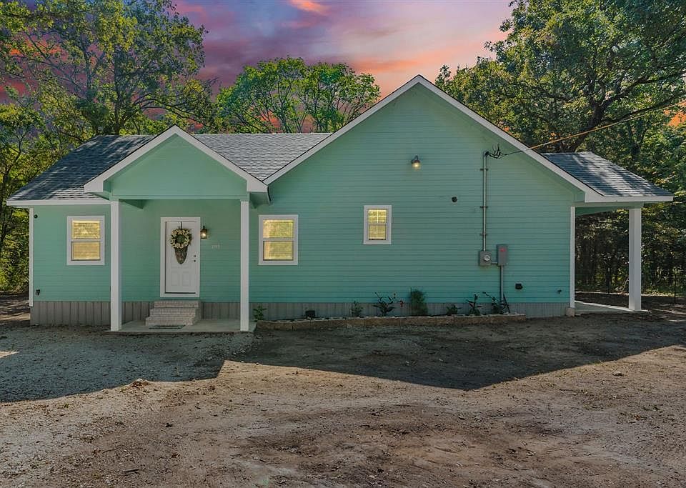 1st image of 2115 Dove Dr