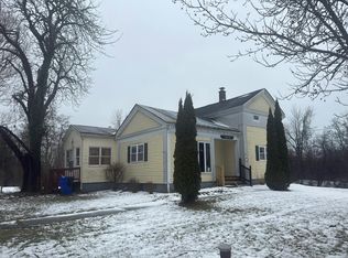 1414 Harris Rd, Waterport, NY 14571