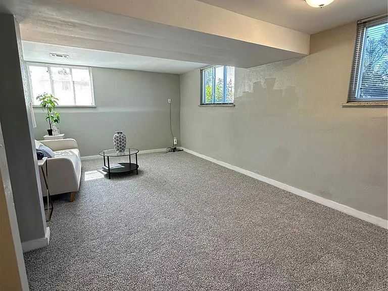 1400 S Clermont St #7 — Photo 13