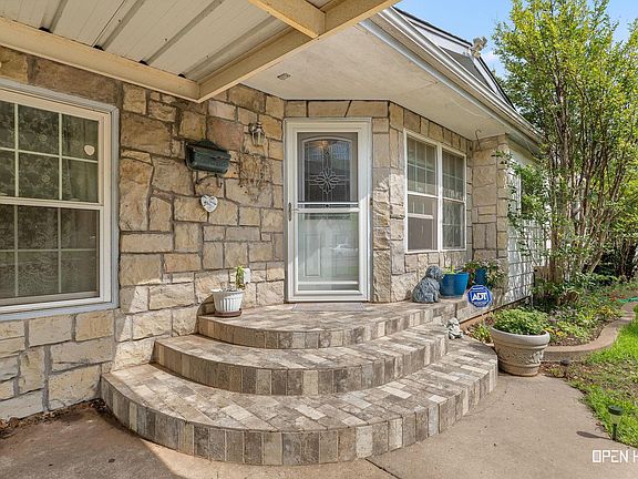 4th image of 2601 Horseshoe Bnd