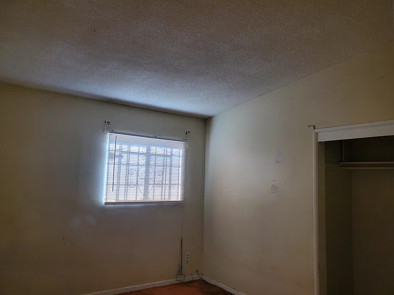 1255 W 127th St — Photo 8