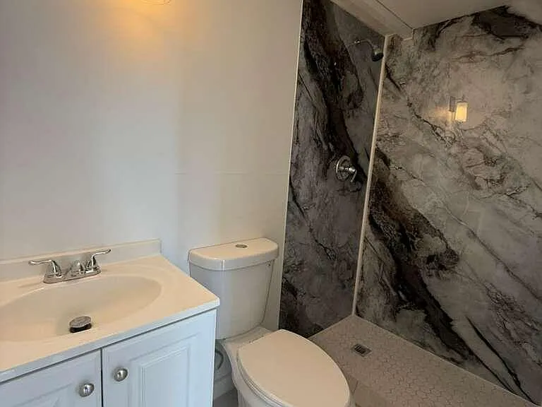 3461 SW 50th Ter — Photo 10