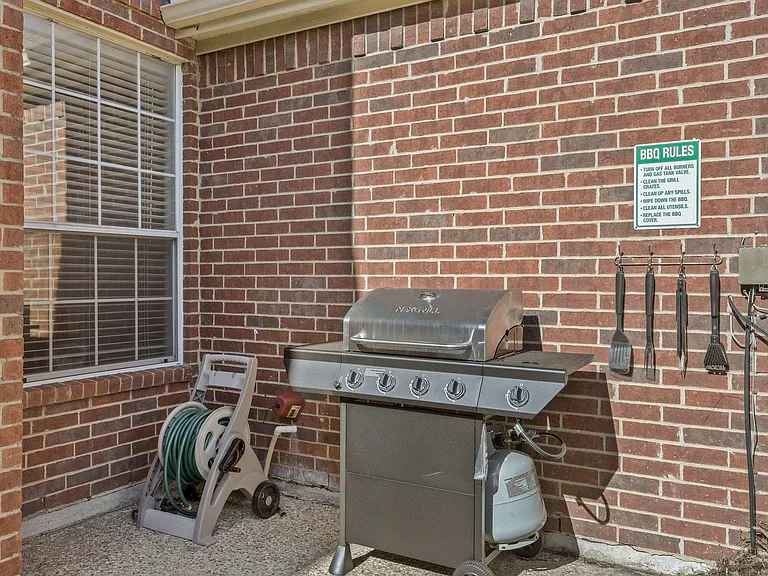 7216 Sage Meadow Way — Photo 36