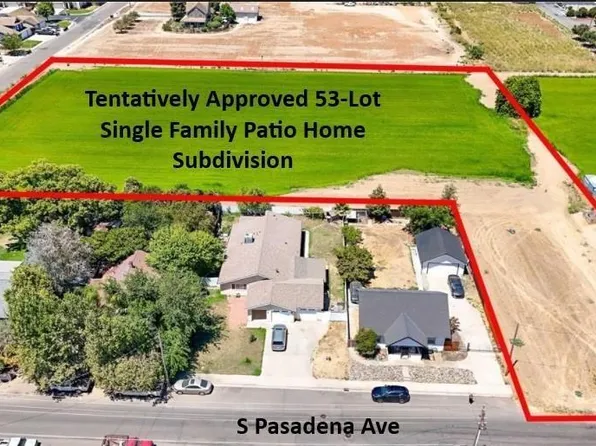 199 S Pasadena Ave, Waterford, CA 95386