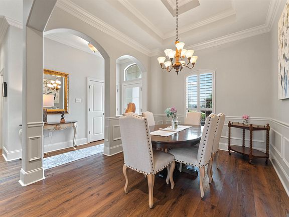 3rd image of 36612 Plantation Blvd