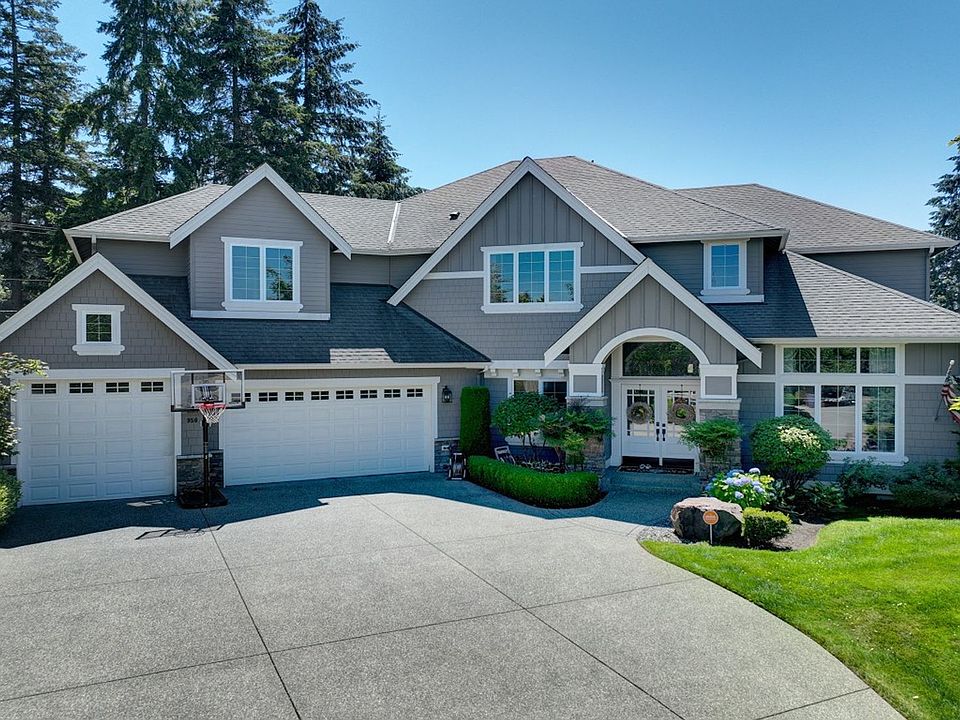 1st image of 950 211th Pl SE