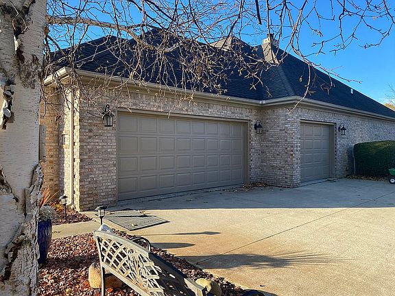 2nd image of 8786 Loire Valley Dr