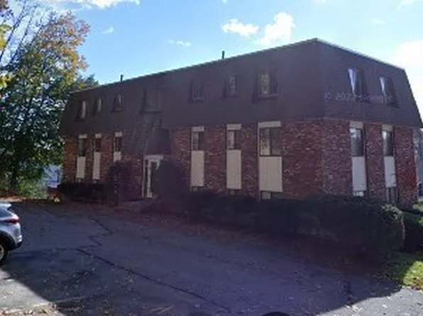 101 Dubuque St APT 1, Manchester, NH 03102