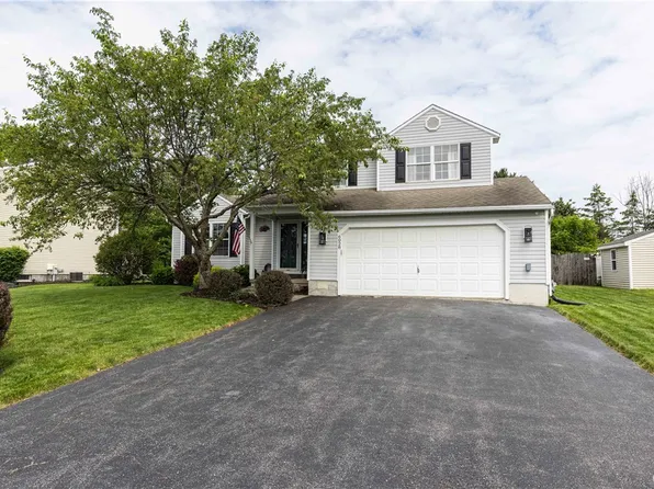 6028 Monopoli Path, Cicero, NY 13039