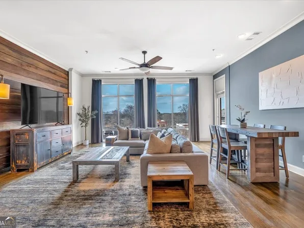 360 Chambers St Unit 301, Woodstock, GA 30188