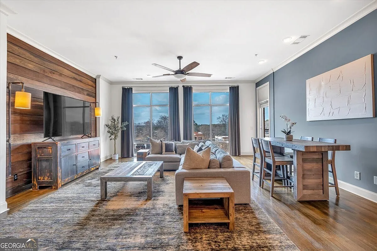 360 Chambers St Unit 301 photo 1