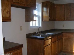 334 Carroll St, Thomasville, NC 27360
