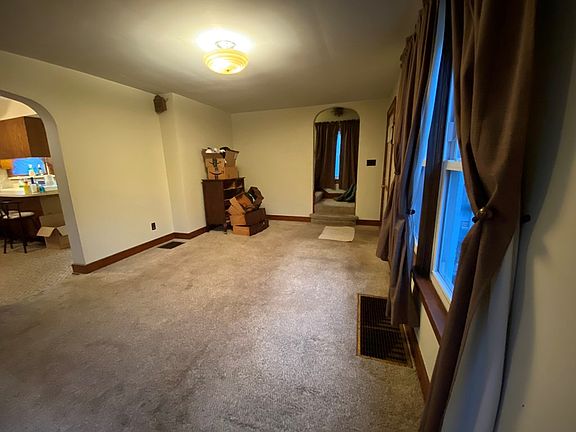 5th image of 106 Glenview Ave