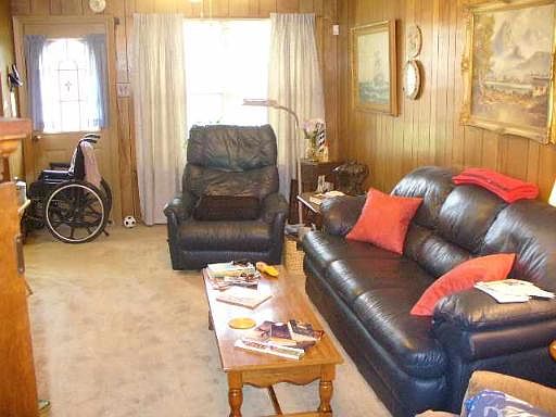 5th image of 4251 BAYLISS DR