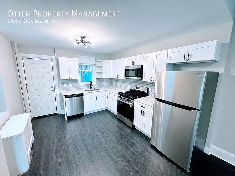 2635 Dickinson St — Photo 11