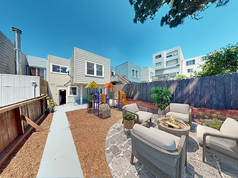 170 Arch St — Photo 24