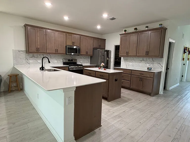 2305 Serene Pl — Photo 6