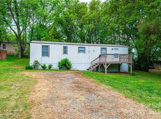 1703 Bradford St SW, Lenoir, NC 28645