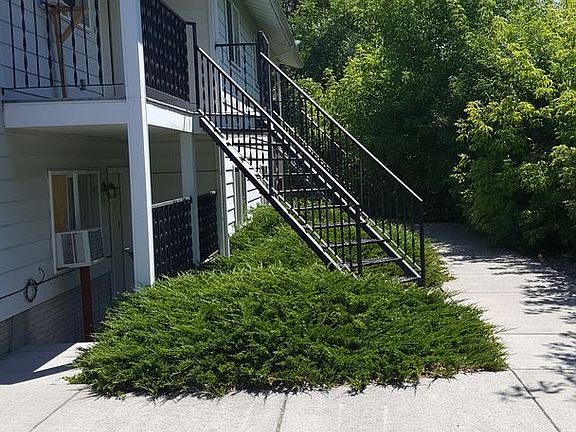 2nd image of 1020 Kemp St APT B