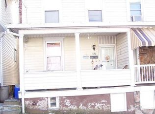 322 W Ridge St, Lansford, PA 18232