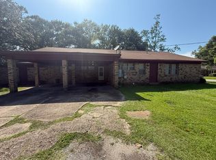 4848 Saphire Ave, Moss Point, MS 39563