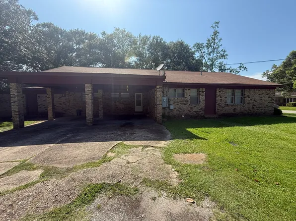 4848 Saphire Ave, Moss Point, MS 39563