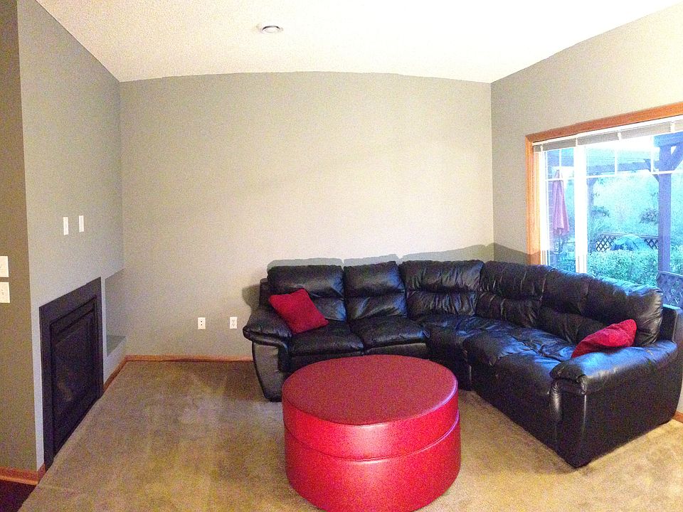 Living Room with Fireplace