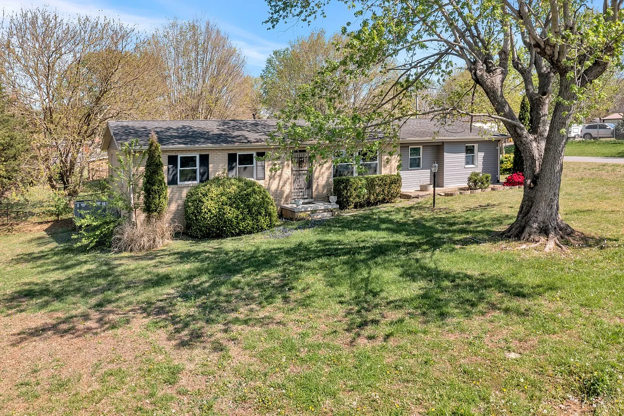 500 Blane Dr photo 1