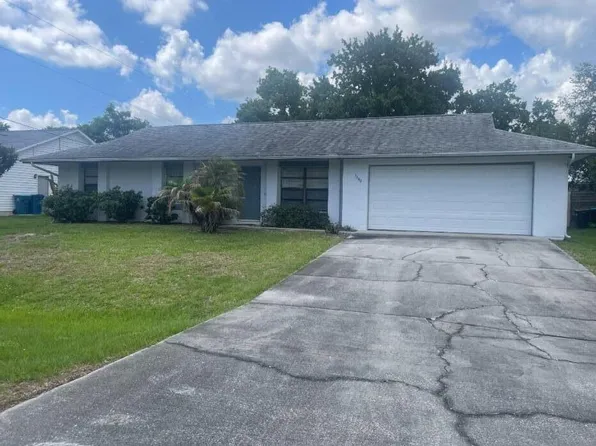 1346 Pace Dr NW #42, Palm Bay, FL 32907