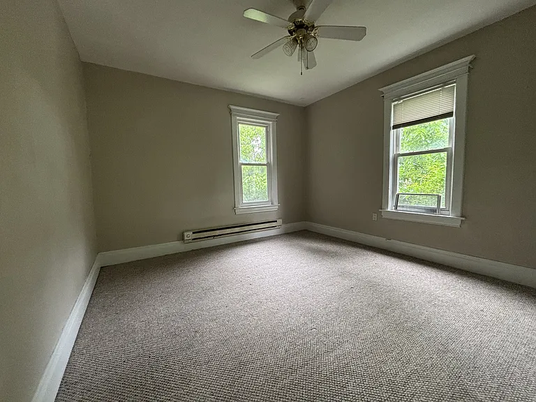 200 Gordon St — Photo 5