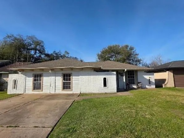 1526 Diplomat Way, Houston, TX 77088