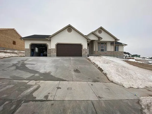 6502 E Crown Cres, Ammon, ID 83406