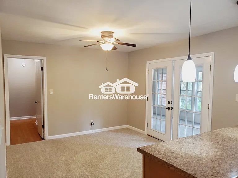 2020 Annette Ln — Photo 8