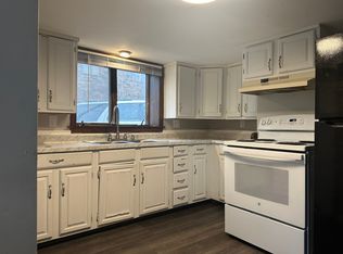 12 Lyman St #10, Berwick, ME 03901