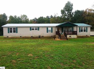 138 Mae Ln, Cowpens, SC 29330