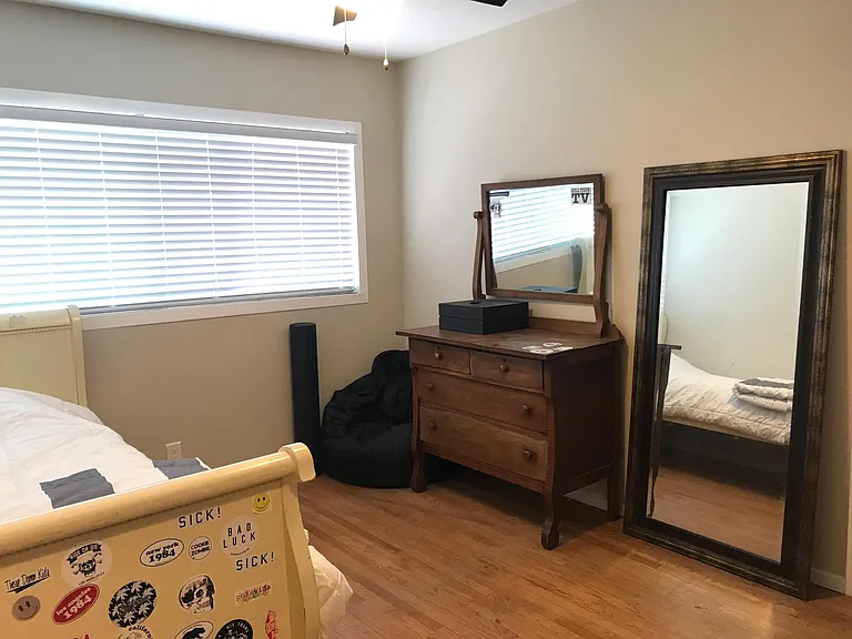 604 Illinois Ct #3 — Photo 9