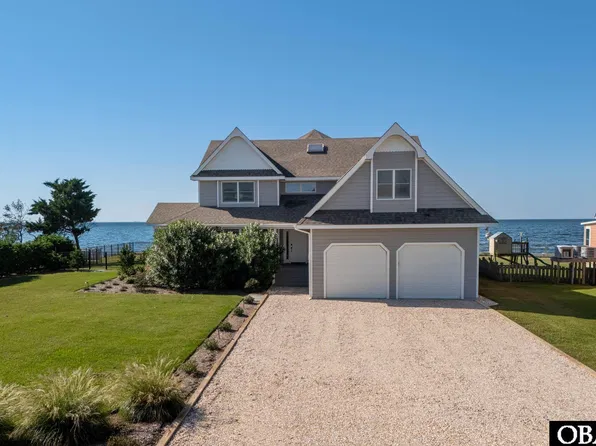 3848 Ivy Ln, Kitty Hawk, NC 27949