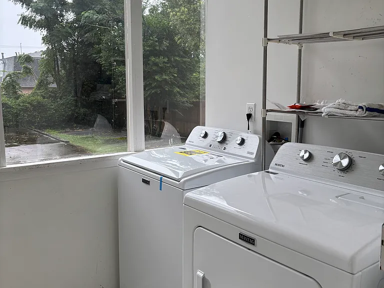 1512 Johns Rd — Photo 19