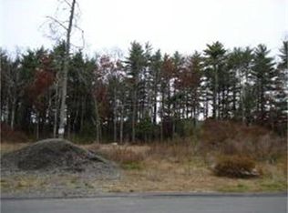 14 Donna Rd, Wareham, MA 02571