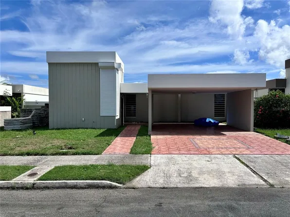 303 Orquadea, Carolina, PR 00987