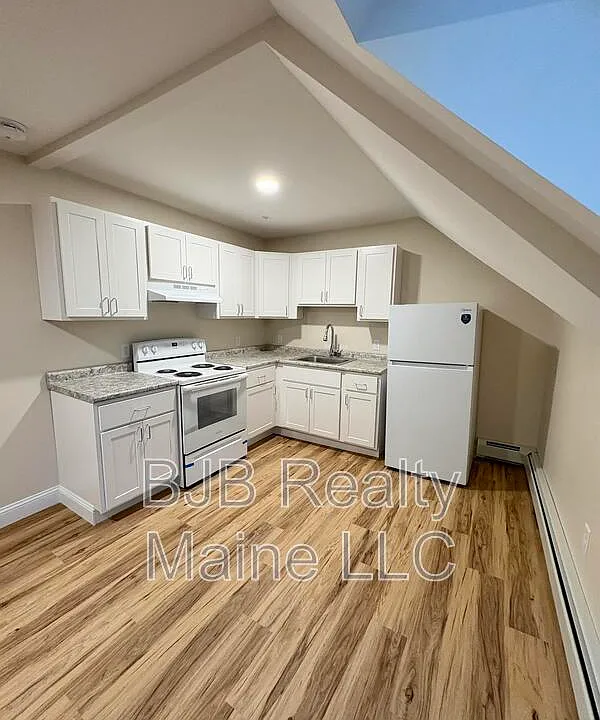 503 Cumberland Ave #9