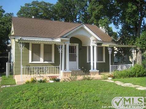 3rd image of 1638 W Magnolia Ave