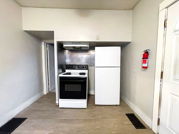 4th image of 1406 W Main St #10047751